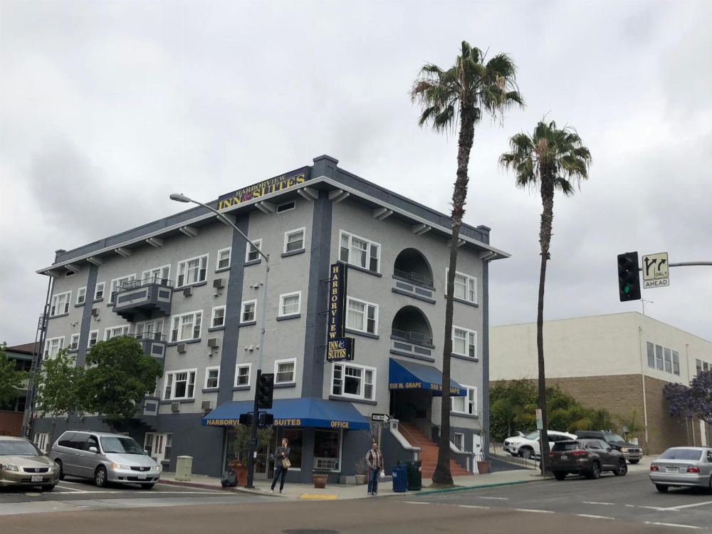 Harborview Inn & Suites-Convention Center-Airport-Gaslamp-Seaworld-Zoo-Balboa Park Main image